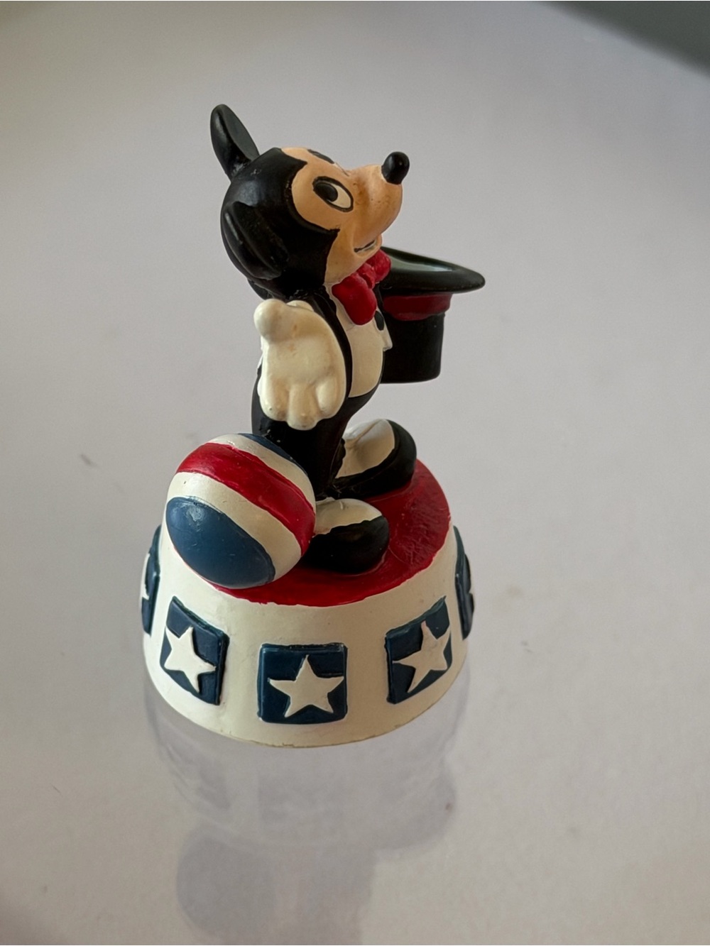 Vintage Lenox Disney Magic Thimble Collection Mickey Mouse figurine - Picture 5 of 10